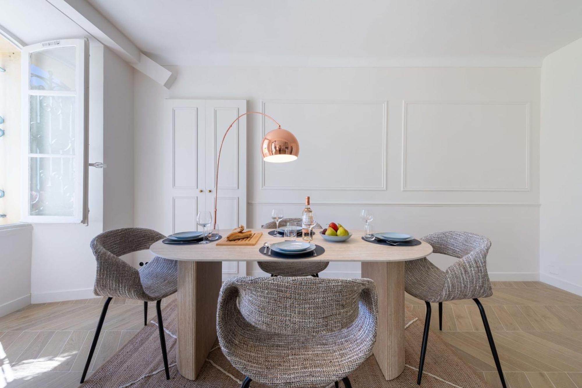 Garden-level In Bourgeois Near Croisette & Beaches * Cannes