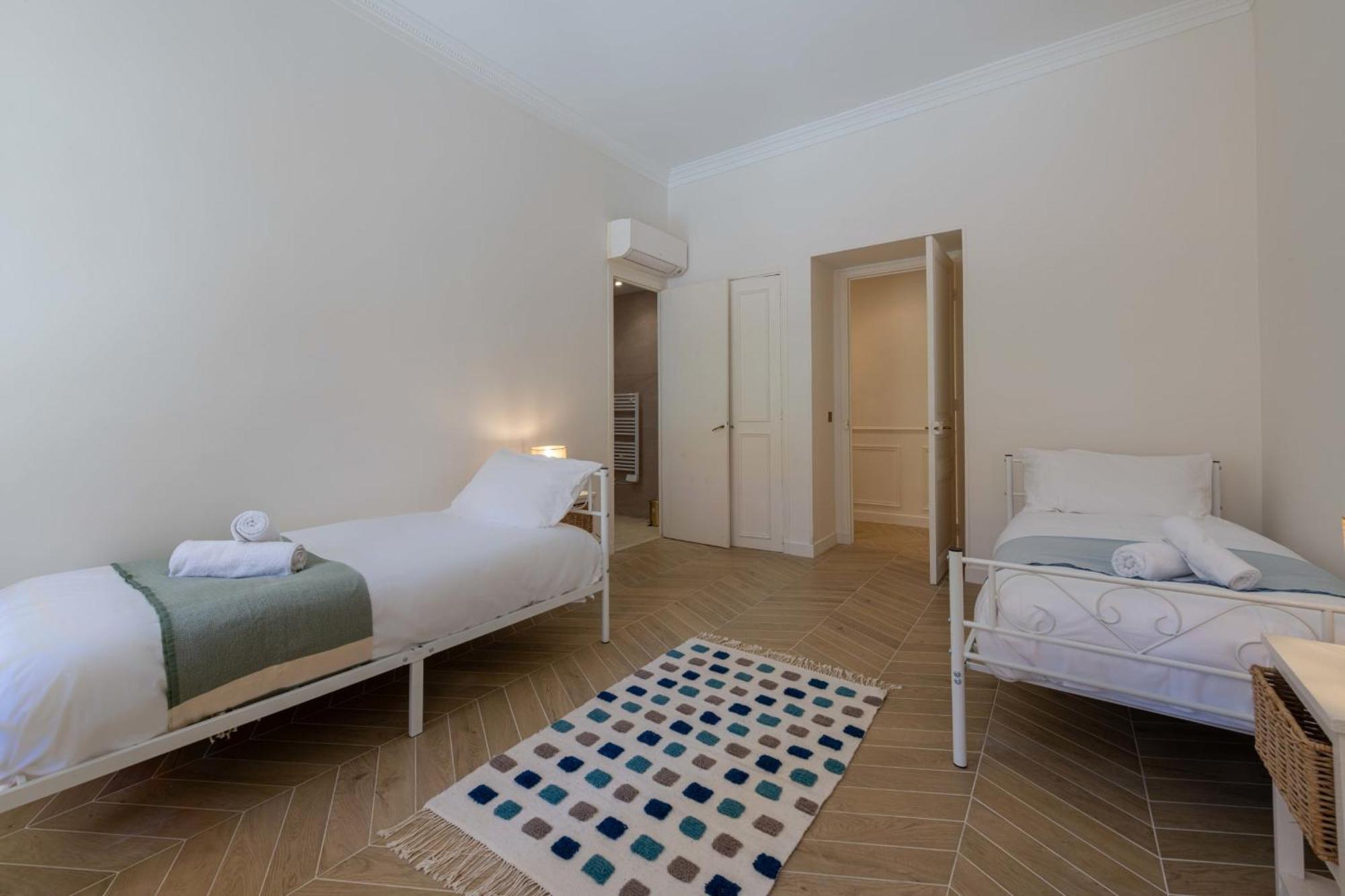 Garden-level In Bourgeois Near Croisette & Beaches Appartement *